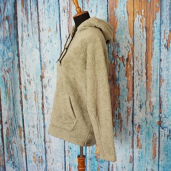 VICTORIA Secret PINK Sherpa teddy 1/2 zip pullover - Picture 5 of 11